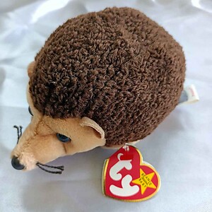 Ty Beanie Baby PRICKLES the Hedgehog