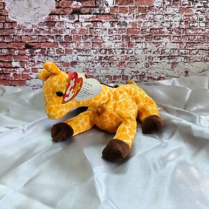 Ty Beanie Baby TWIGS the Giraffe